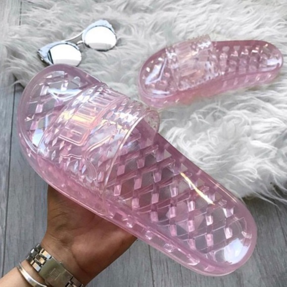 pink puma jelly slides